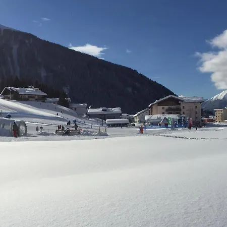 2-zimmer Buenda * 达沃斯